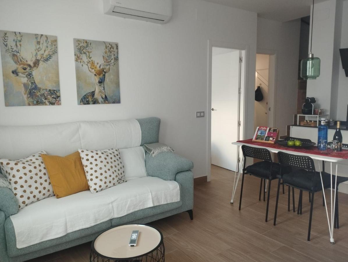 Ferienwohnung Atico Aire De Triana Sevilla Exterior foto